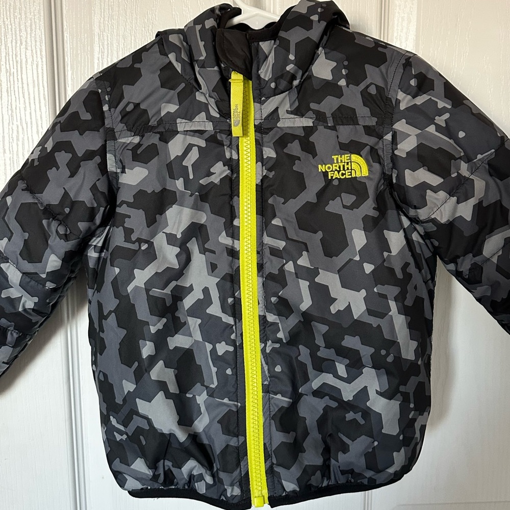 North Face Reversible Jacket Toddler Size 3T